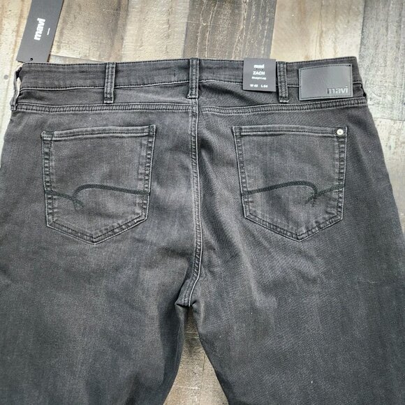 Mens Mavi Zach Straight Leg size 42x34 Mid Rise Black Denim Jeans - Picture 4 of 11